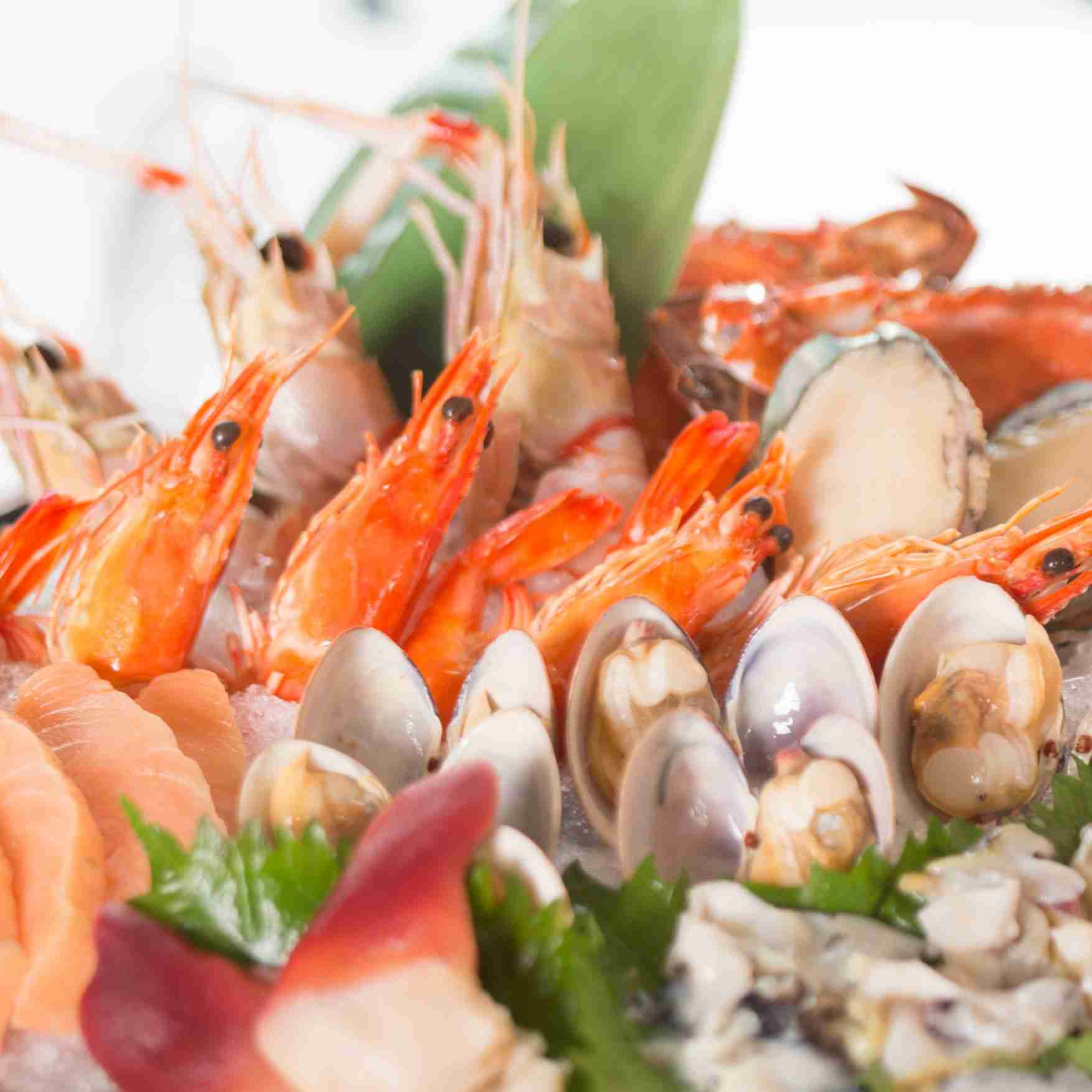 Seafood & Frozen Delights Ni market